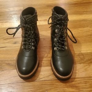 white mountain gaga boot